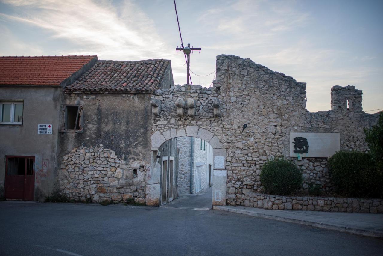 Apartamento Torkul Šibenik Exterior foto